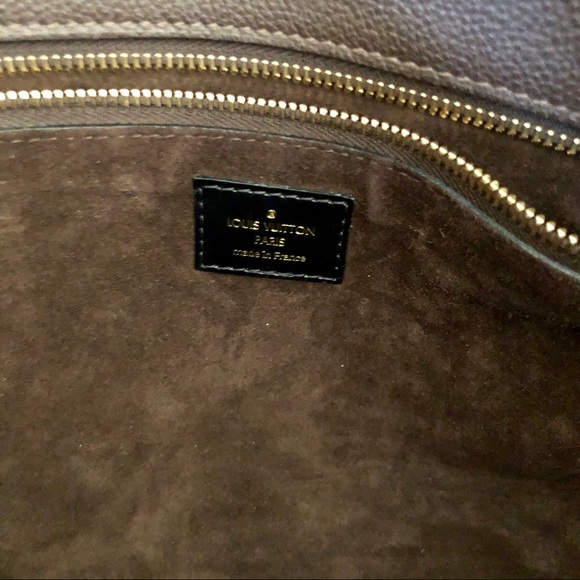 Louis Vuitton Monogram Velours W GM Tote - Picture 8 of 8